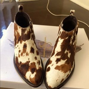 Women Matisse ankle bootie